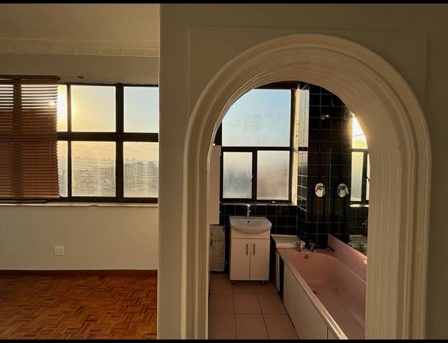 3 BEDROOM PROPERTY TO RENT IN ESPLANADE